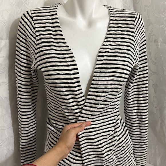 TWIK Black&White Striped Long Sleeve Knit Cardigan - Picture 3 of 9